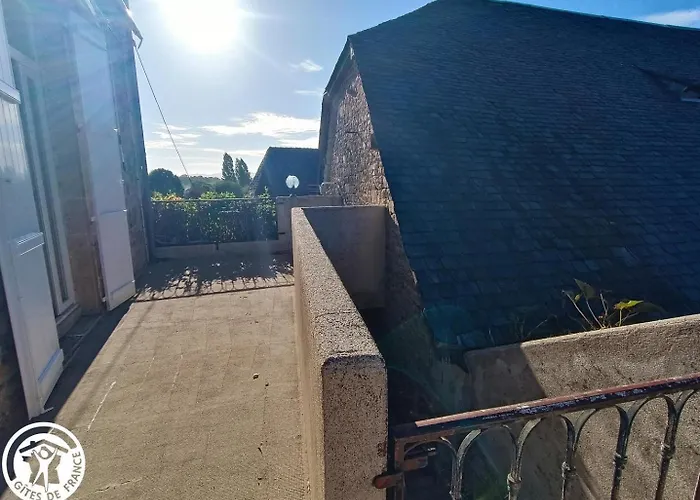 La Maison De Famille *