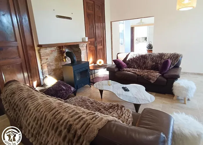 La Maison De Famille