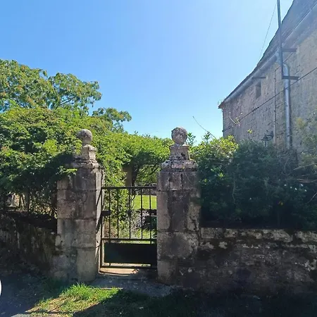 La Maison De Famille *