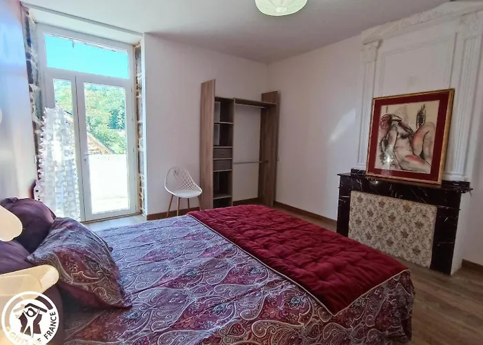 La Maison De Famille פאדיראק